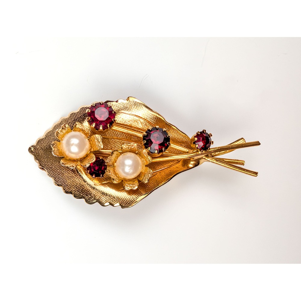 Vintage Gold Tone Leaf Brooch Ruby Red Rhinestone Faux Pearl Floral Spray Pin